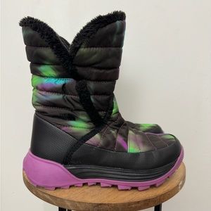 The North Face Youth Amore II Winter Boots Size 12